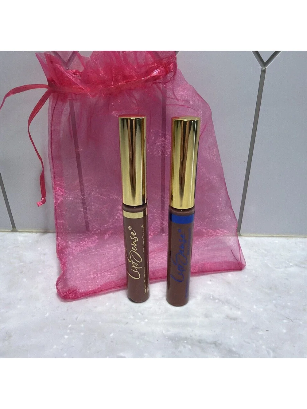Lipsense Lot Of 2 “ Runway Ready” And “Legacy Lips” .2 Oz Lip Color/Lip Gloss
